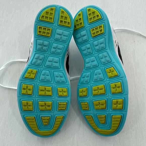 Nike LunarTempo Running Neutral Ride Soft Sneakers Women’s Size 8 worn twice - Picture 6 of 6